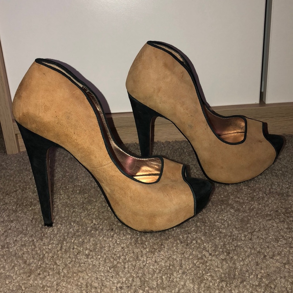 ❤️3 for $20❤️David Dixon open toe pumps